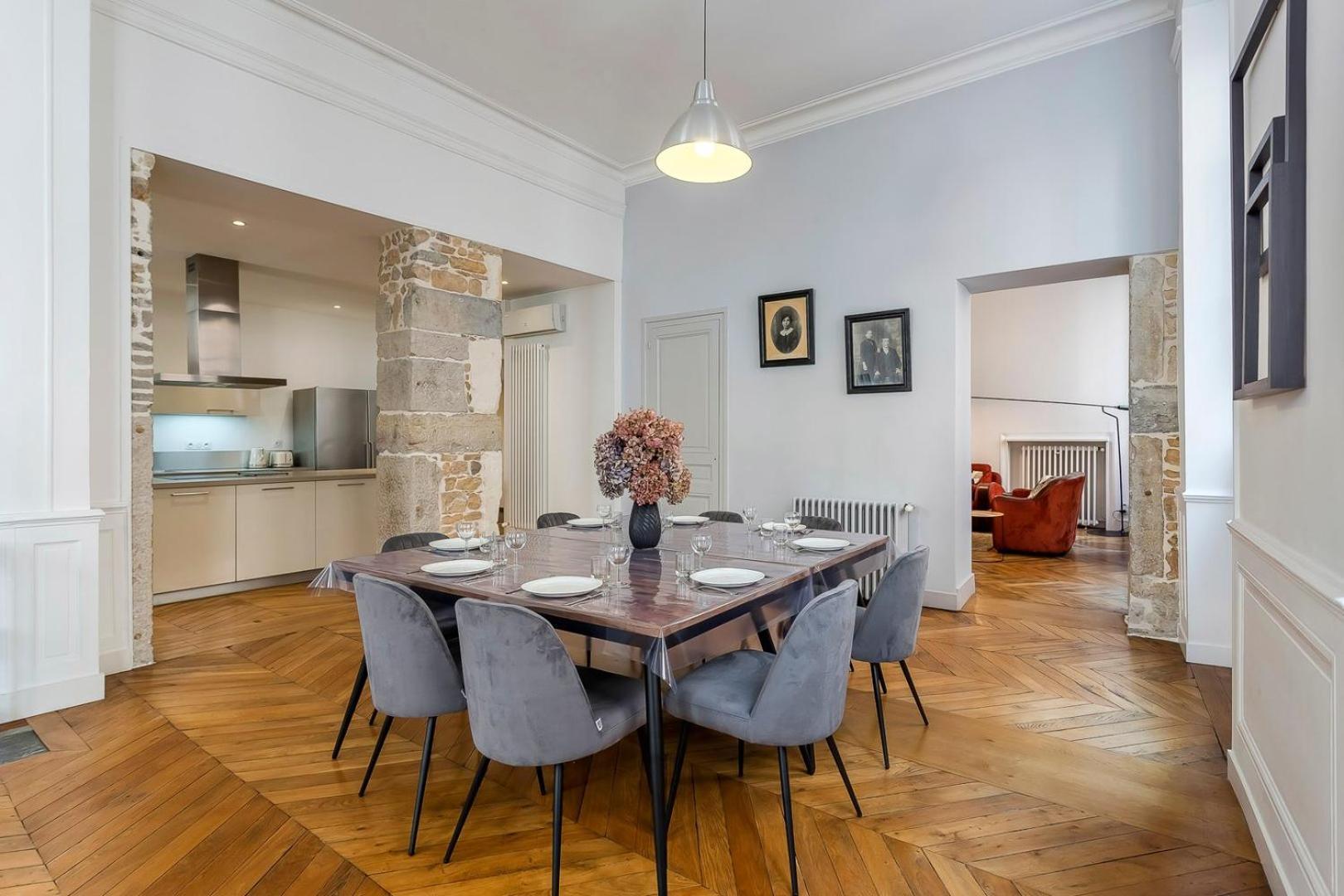 Charlie-Meublee Haut De Gamme-Duplex-260M2-Lyon 1 Buitenkant foto