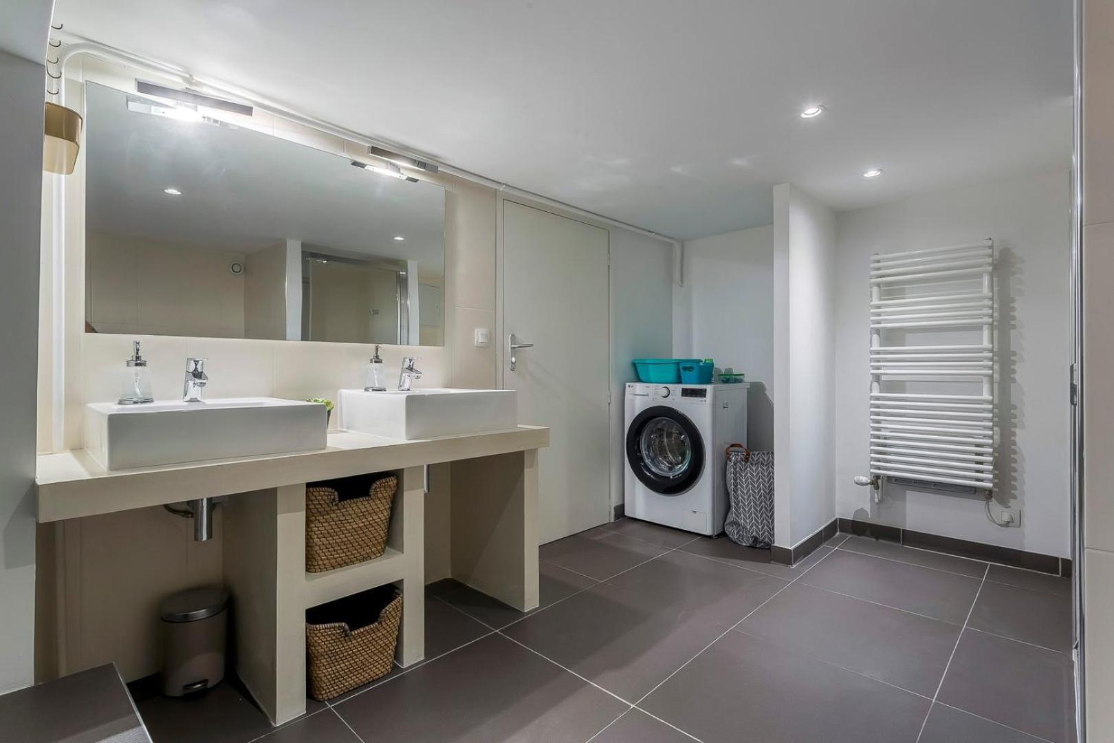 Charlie-Meublee Haut De Gamme-Duplex-260M2-Lyon 1 Buitenkant foto