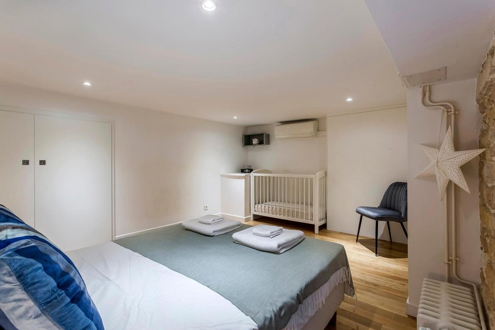 Charlie-Meublee Haut De Gamme-Duplex-260M2-Lyon 1 Buitenkant foto
