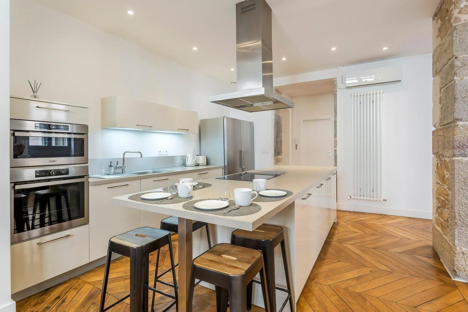 Charlie-Meublee Haut De Gamme-Duplex-260M2-Lyon 1 Buitenkant foto