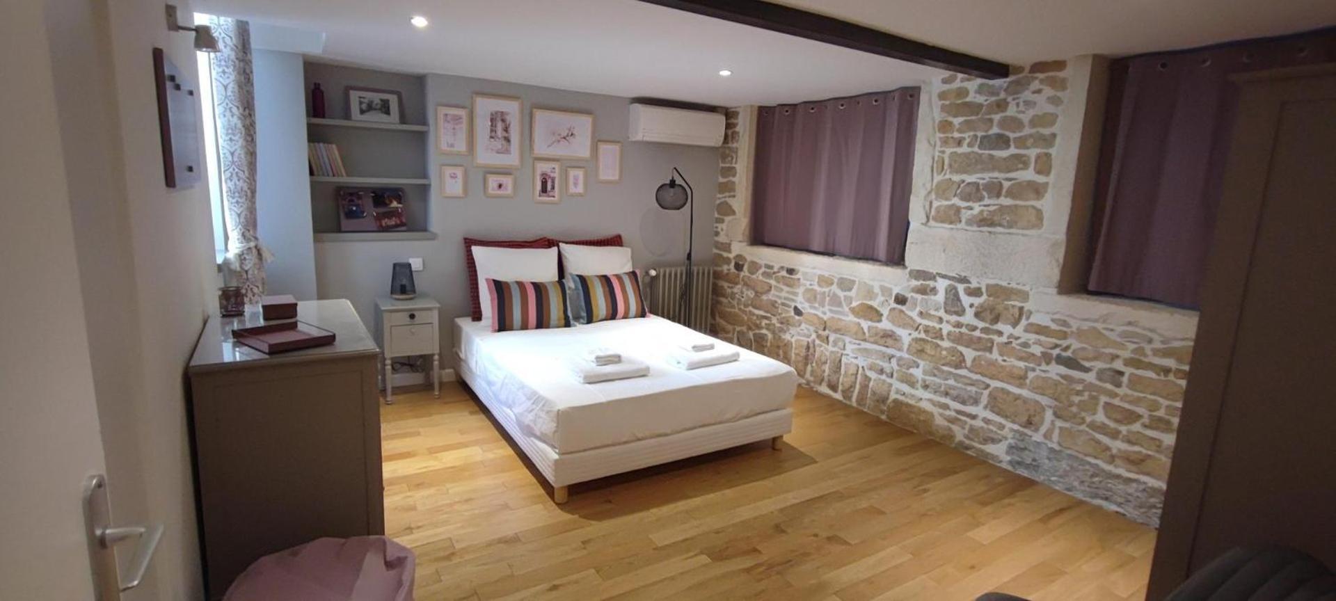 Charlie-Meublee Haut De Gamme-Duplex-260M2-Lyon 1 Buitenkant foto